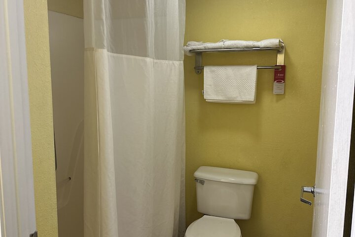 Room 22 of 29