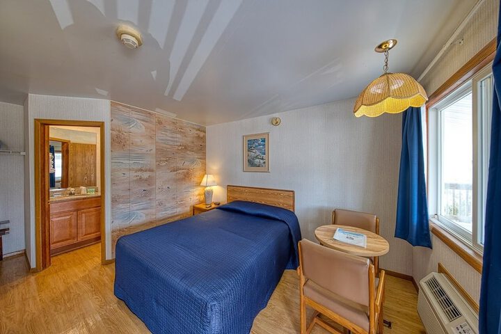 Room 20 of 22
