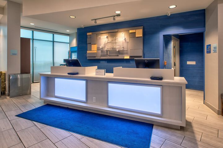 Hotel Interior 11 of 41