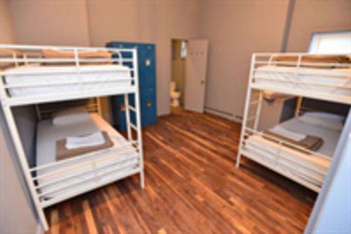EXPLORE HOTEL & HOSTEL