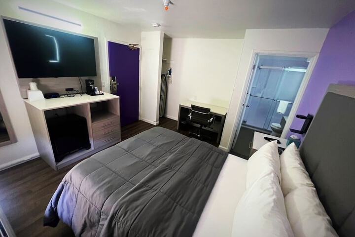 Room 14 of 29