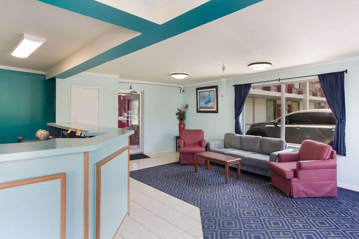 Hotel Interior 7 of 43