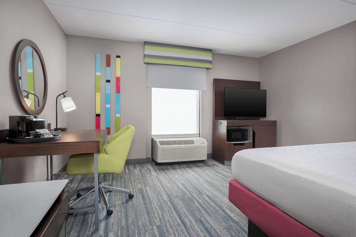 Room 30 of 42