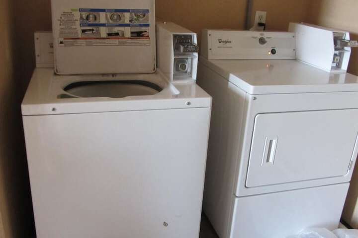 Laundry 24 of 24