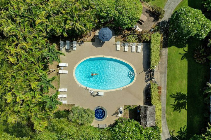 Plantation Hale Suites
