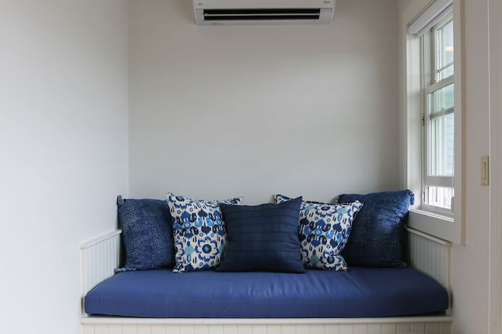 Room 49 of 60