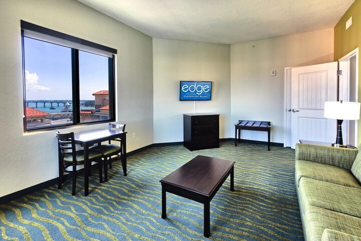 Room 118 of 141