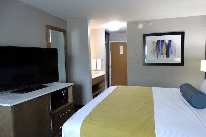Room 31 of 42