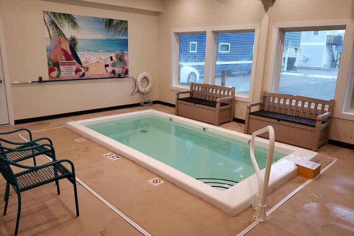Pool 15 of 44
