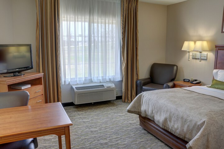 Room 25 of 32