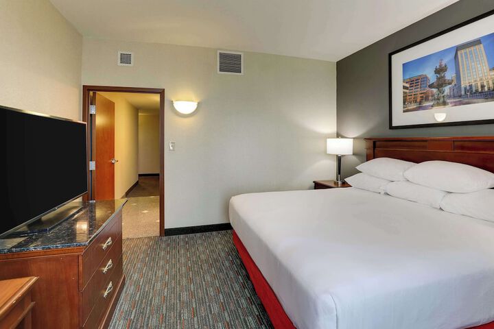 Room 30 of 79