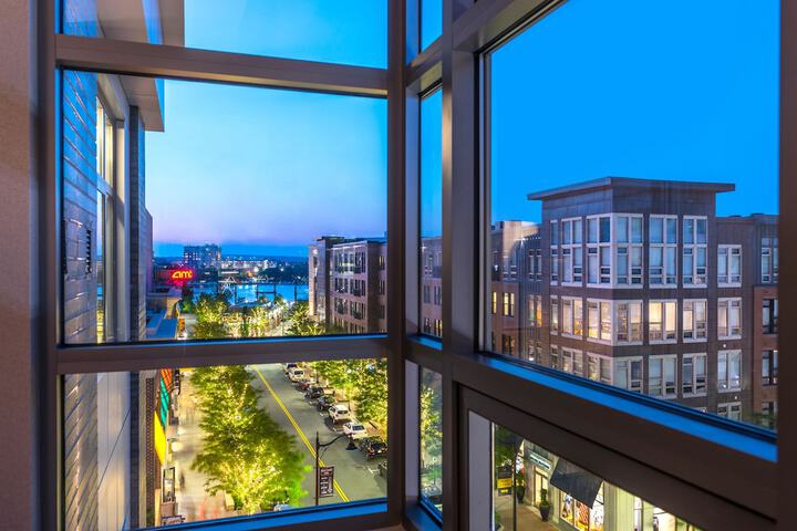 The Row Hotel at Assembly Row Autograph Collection