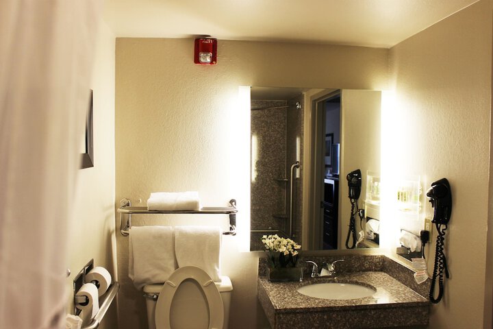 Room 22 of 39