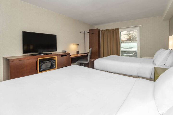 Room 20 of 49