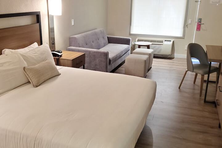 Room 49 of 55