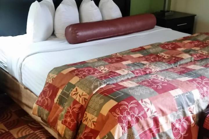 Room 16 of 21