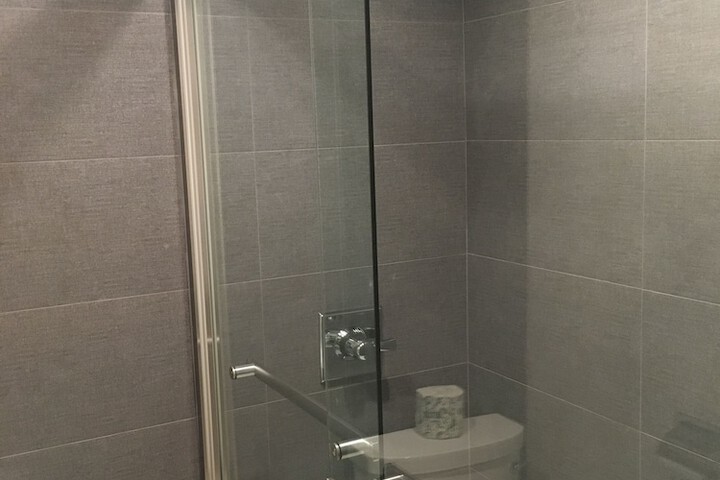 Room 16 of 19
