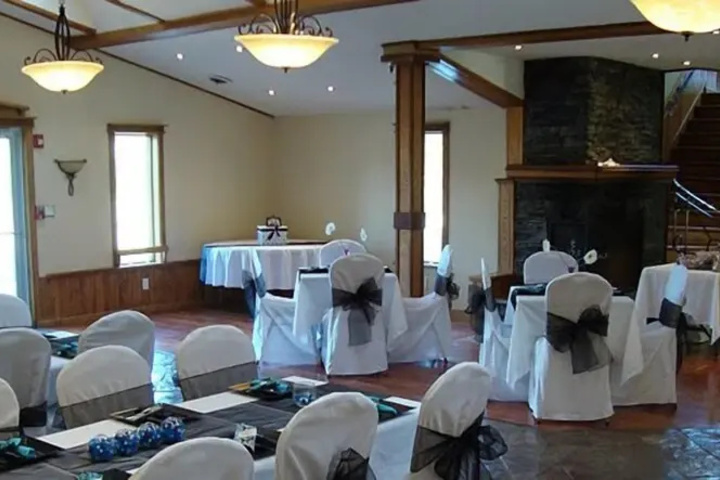 Plantation Inn & Suites