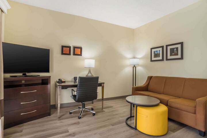 Comfort Inn & Suites Lake Norman