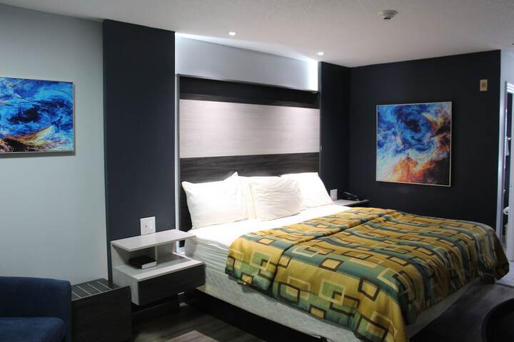 Room 7 of 31
