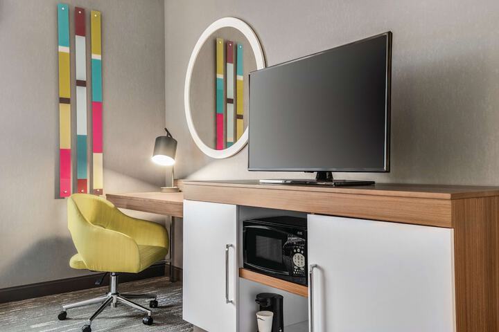 Room 15 of 29