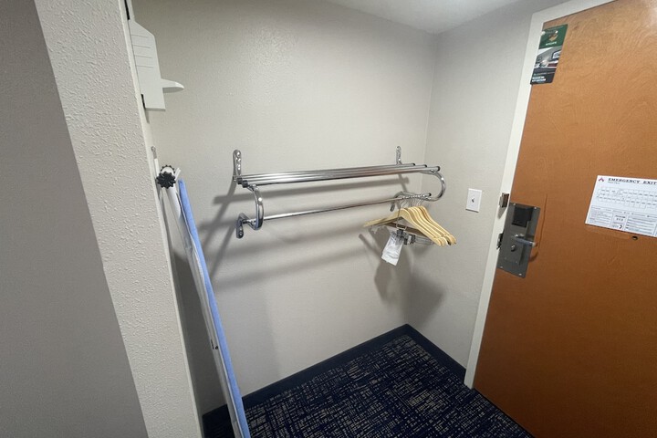 Room 21 of 30