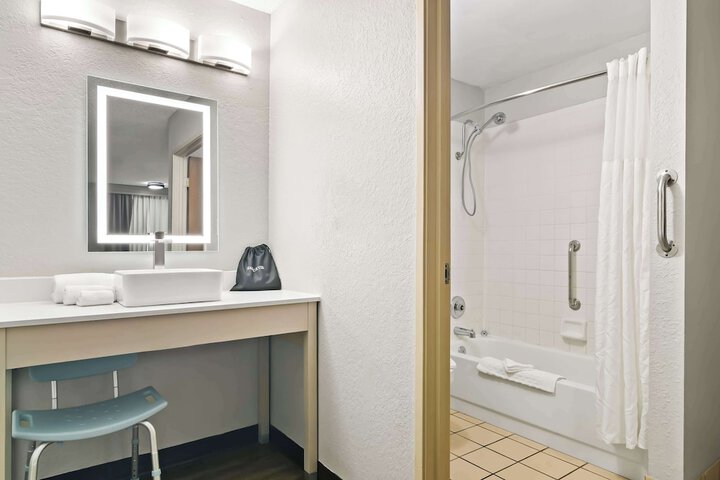 Best Western The Oasis at Joplin