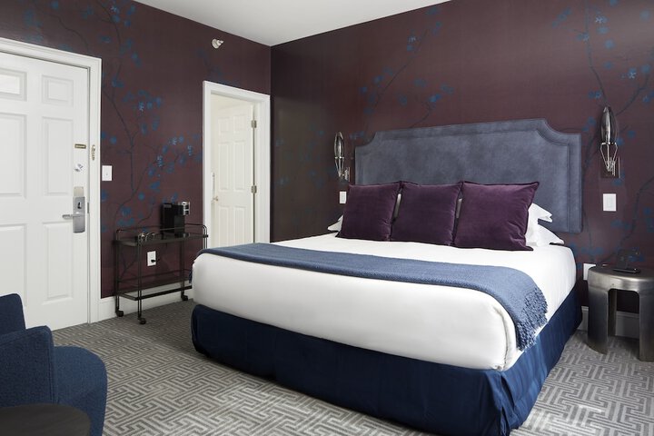 Room 55 of 64