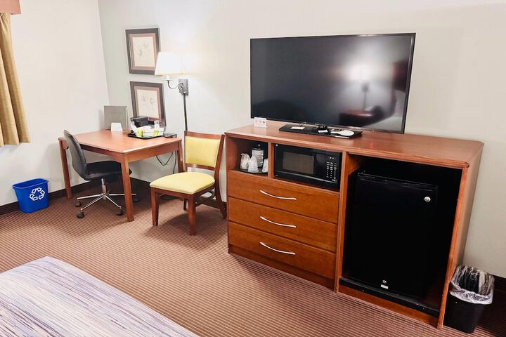 AmericInn by Wyndham Stillwater