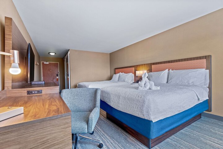 Hampton Inn & Suites Greeley