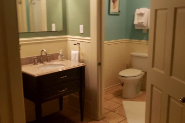 Vandiver Inn