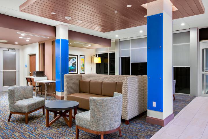 Holiday Inn Express & Suites Prosser - Yakima Valley Wine by IHG