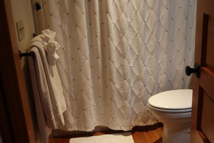 Room 35 of 49