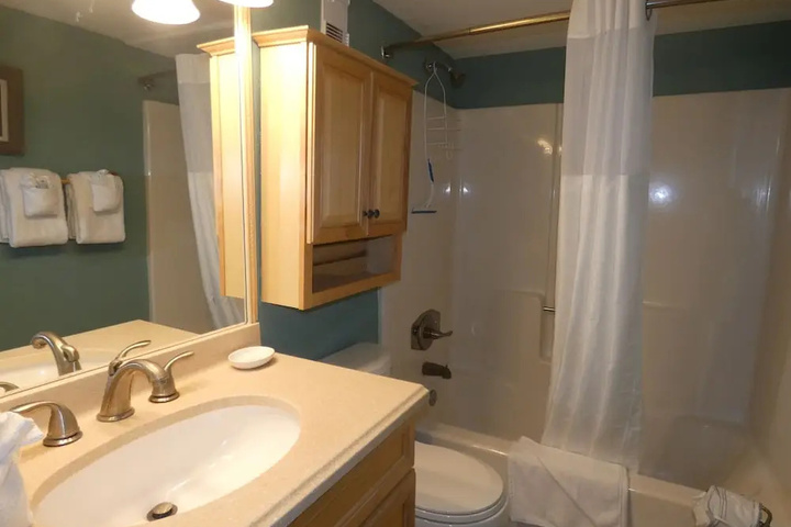 0509 Waters Edge Resort 1 Bedroom Condo