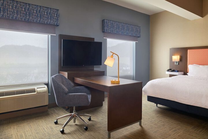 Room 16 of 41