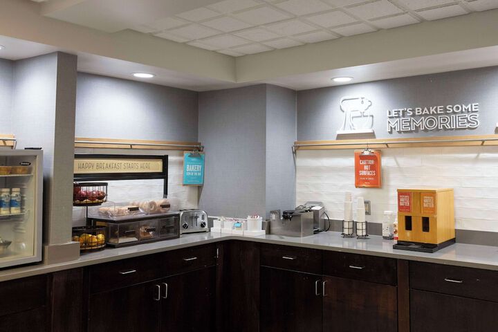 Hampton Inn Kent / Akron Area