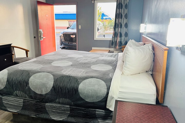 Relax Inn