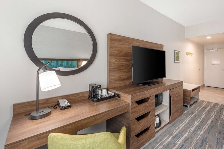 Room 19 of 29