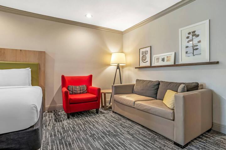 Country Inn & Suites by Radisson Metairie (New Orleans), LA