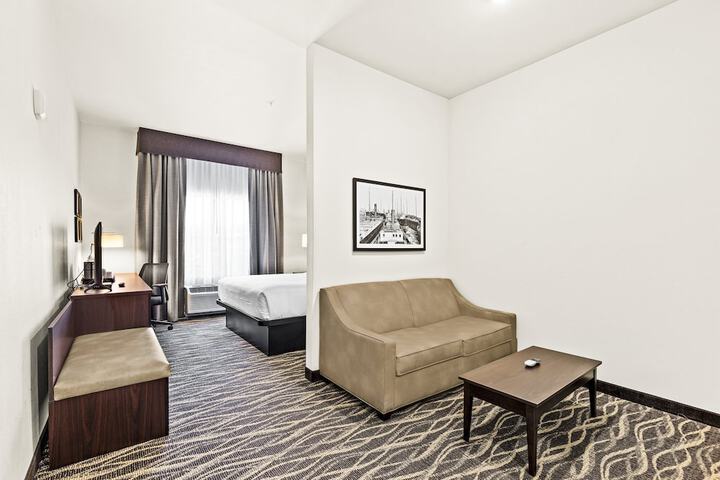 Room 22 of 86