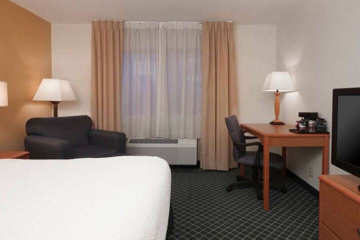 Room 34 of 44