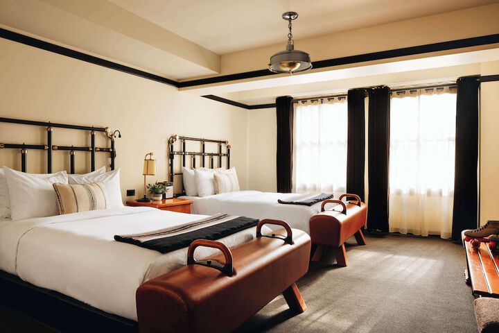 Room 45 of 95