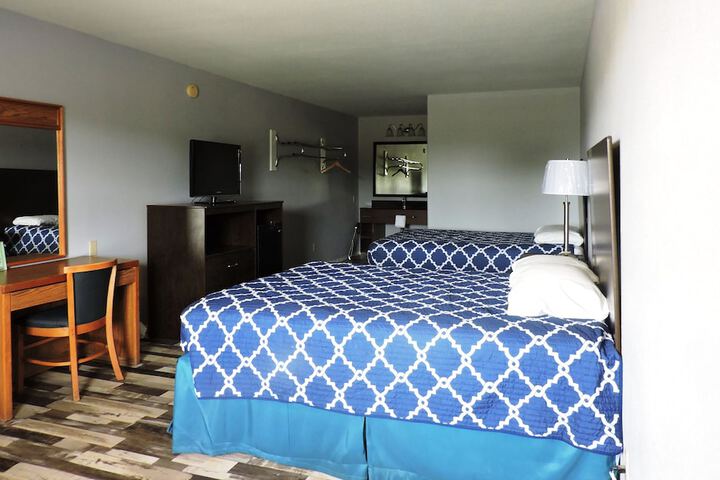 Room 18 of 19