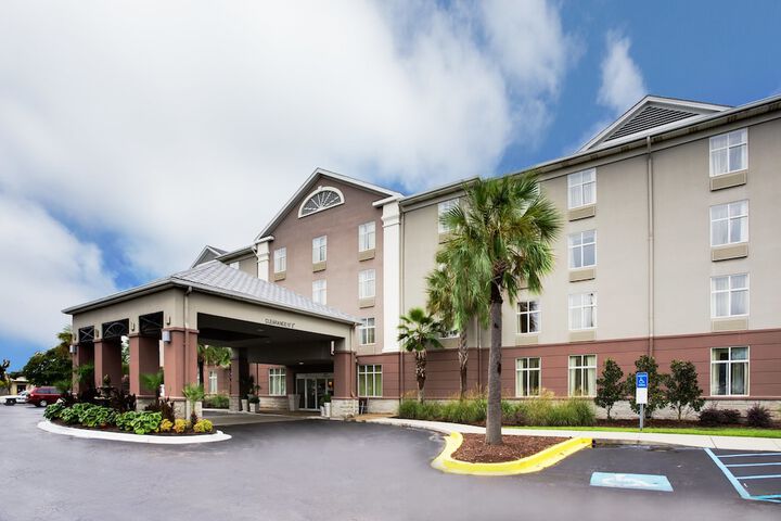 Hotel 7 of 45