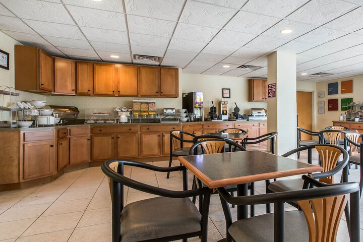 Comfort Suites Southport - Oak Island