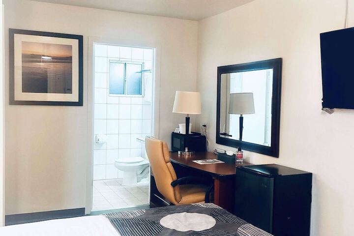 Room 31 of 40