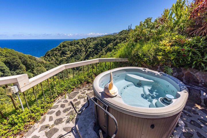 Hale Akua Garden Farm & Eco-Retreat