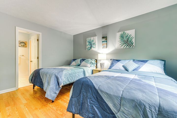 7 Mi to North Myrtle Beach: Condo w / Pool Access