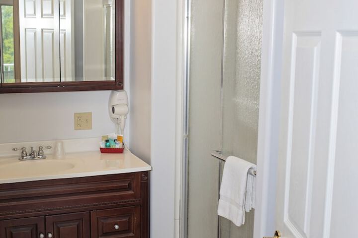 Room 21 of 44