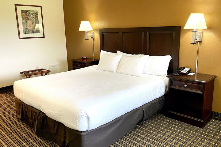 Room 10 of 31